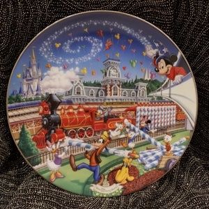 The Bradford Exchange WDW "All Aboard for Fun"